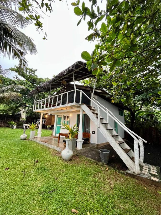 Beach House Kalukatiya - Family Villa, Seaview Room, Garden Room Dikwella Ngoại thất bức ảnh
