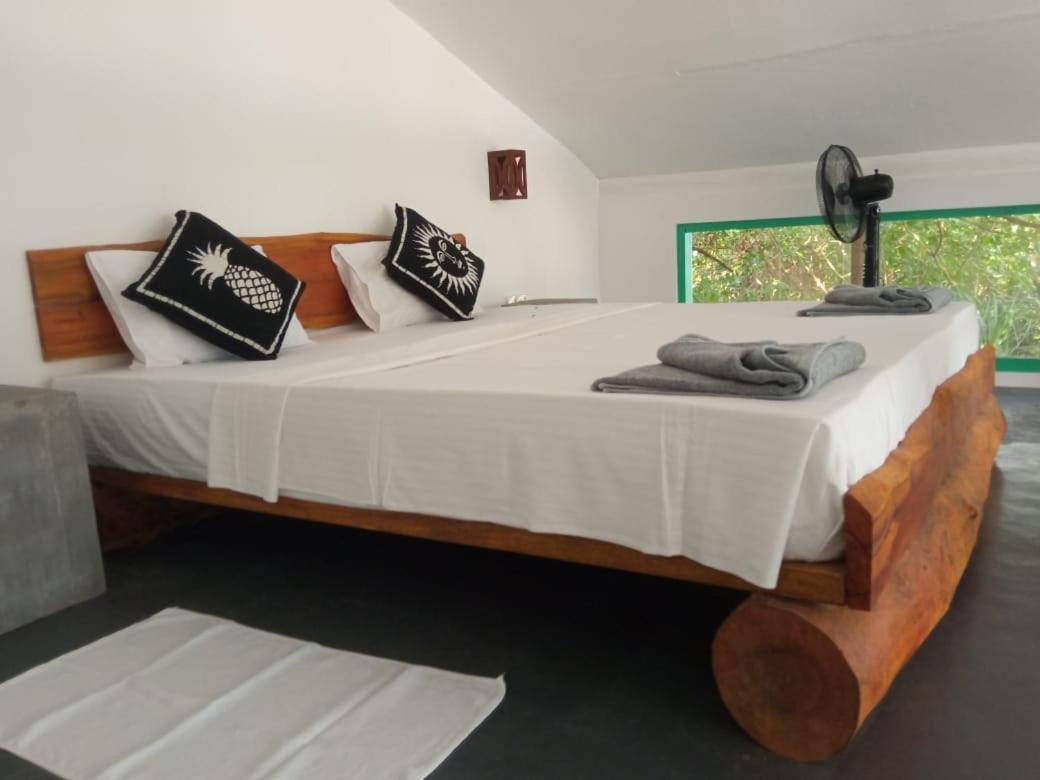 Beach House Kalukatiya - Family Villa, Seaview Room, Garden Room Dikwella Ngoại thất bức ảnh