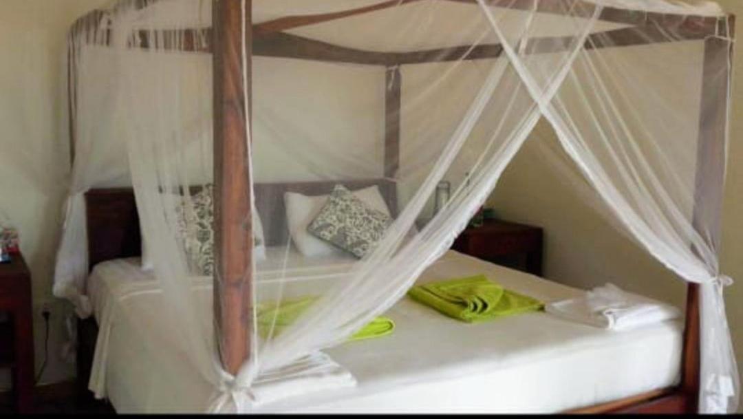 Beach House Kalukatiya - Family Villa, Seaview Room, Garden Room Dikwella Ngoại thất bức ảnh